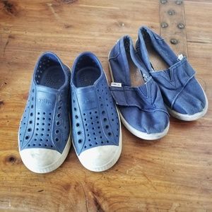 Toms Shoes - Toms Native Boys Lot of 2 Pairs of Shoes Toms Shoes - Toms Native Boys Lot of 2 Pairs of Shoes